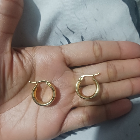 Women Stainless Steel Gold Hoop Mini Earrings - Picture 2 of 5